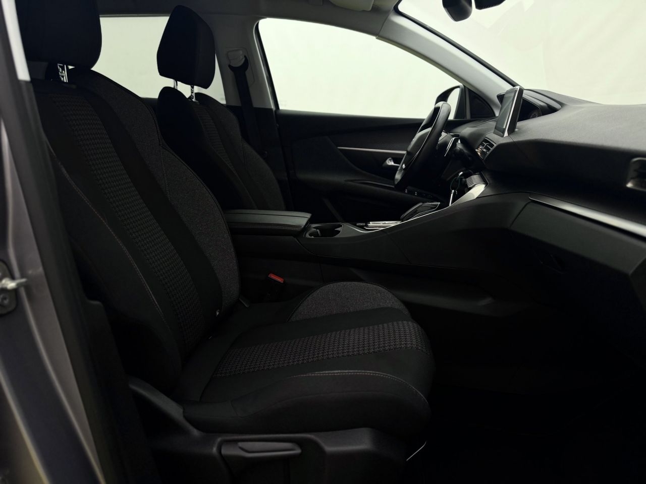 Peugeot 3008 | 13