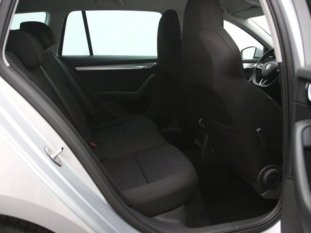 Skoda Octavia | 14