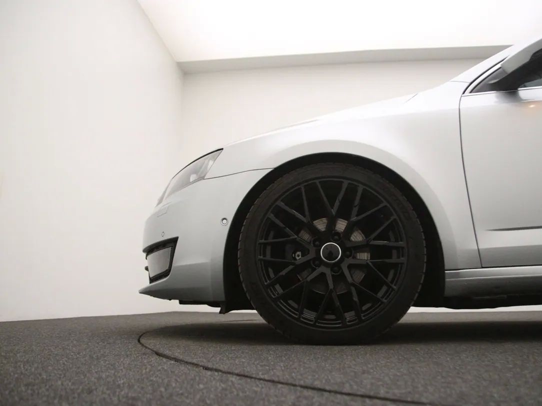 Skoda Octavia | 27