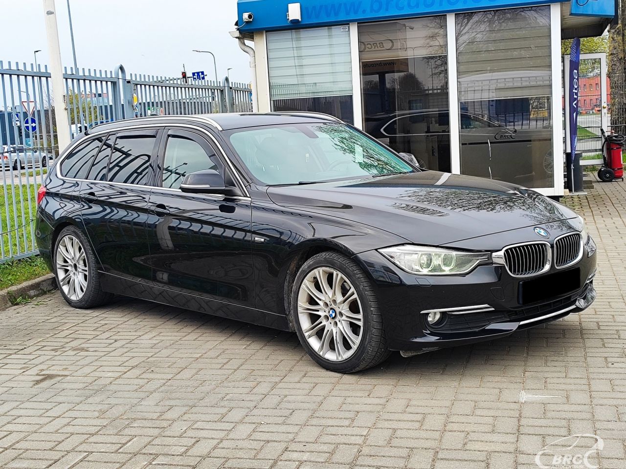 BMW 320 | 37