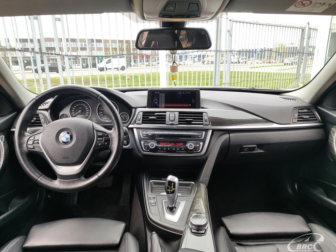 BMW 320 | 3