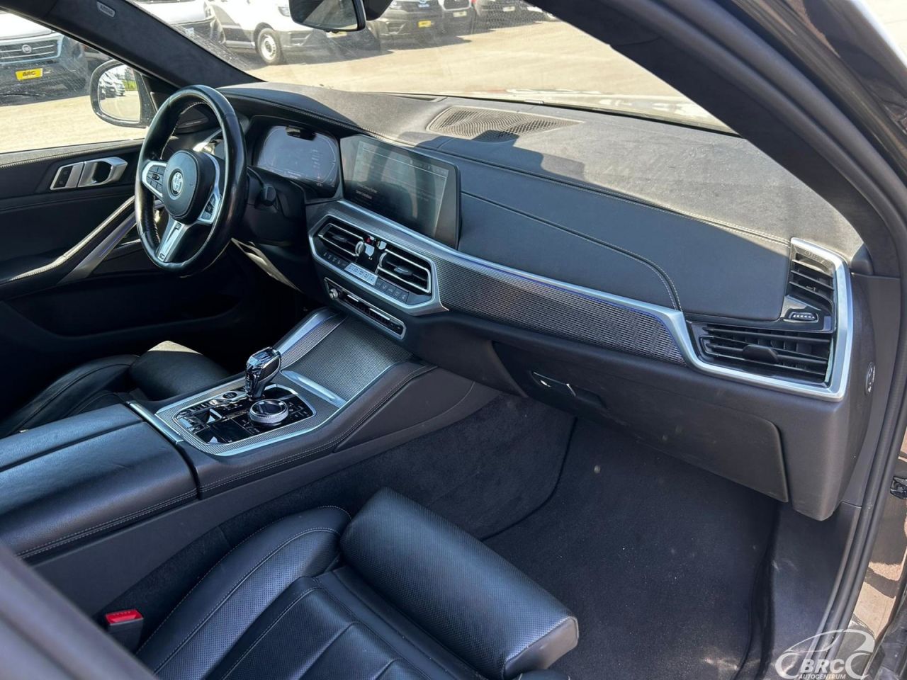 BMW X6 | 12