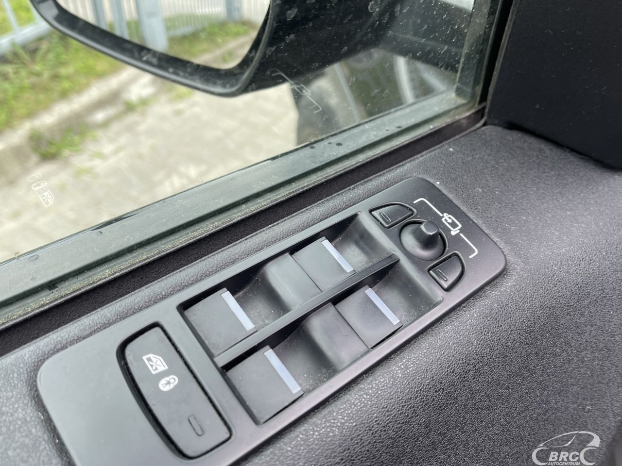 Land Rover Discovery | 14