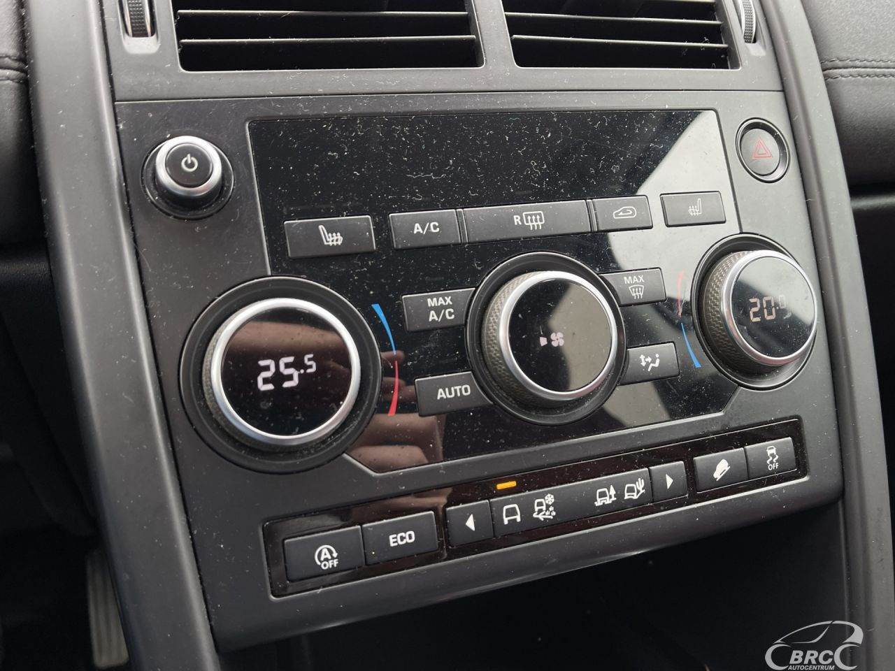 Land Rover Discovery | 24