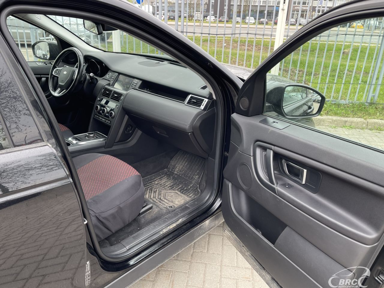 Land Rover Discovery | 2