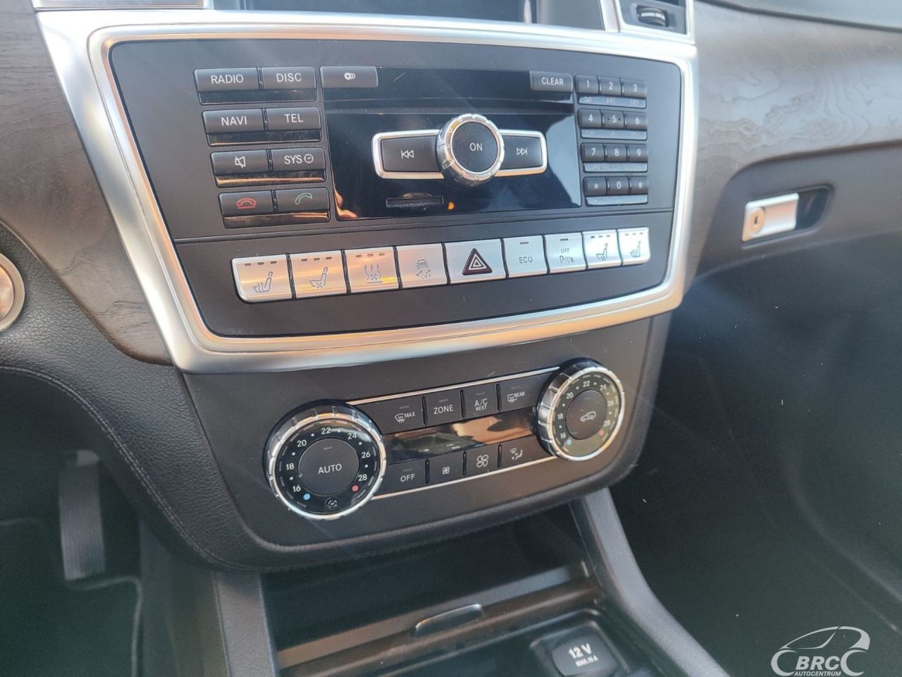 Mercedes-Benz ML350 | 5