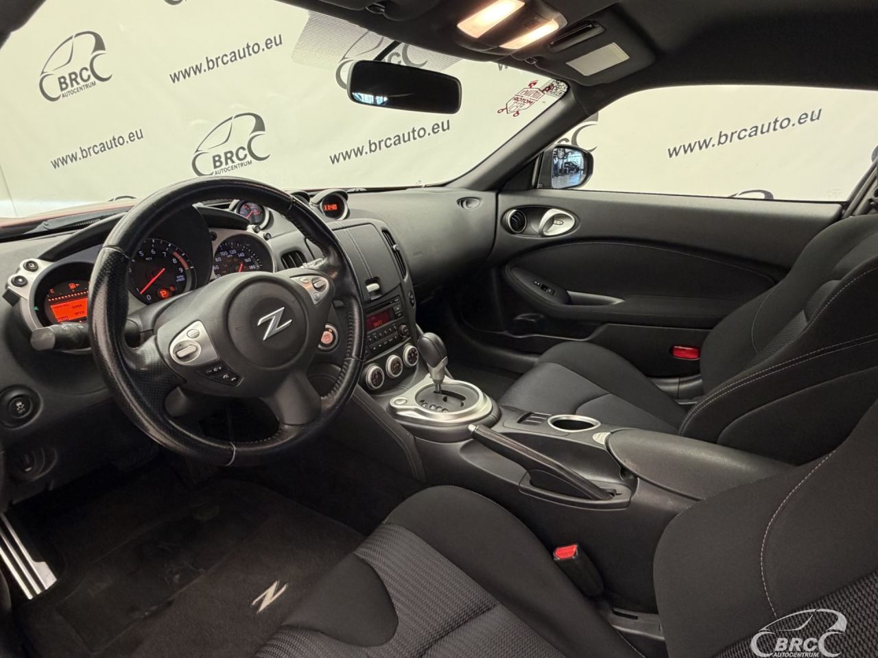Nissan 370Z | 24