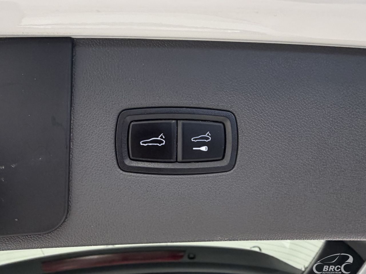 Porsche Cayenne | 50