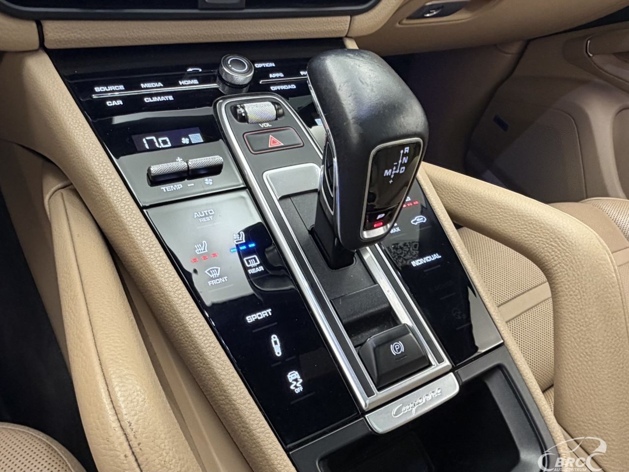 Porsche Cayenne | 27