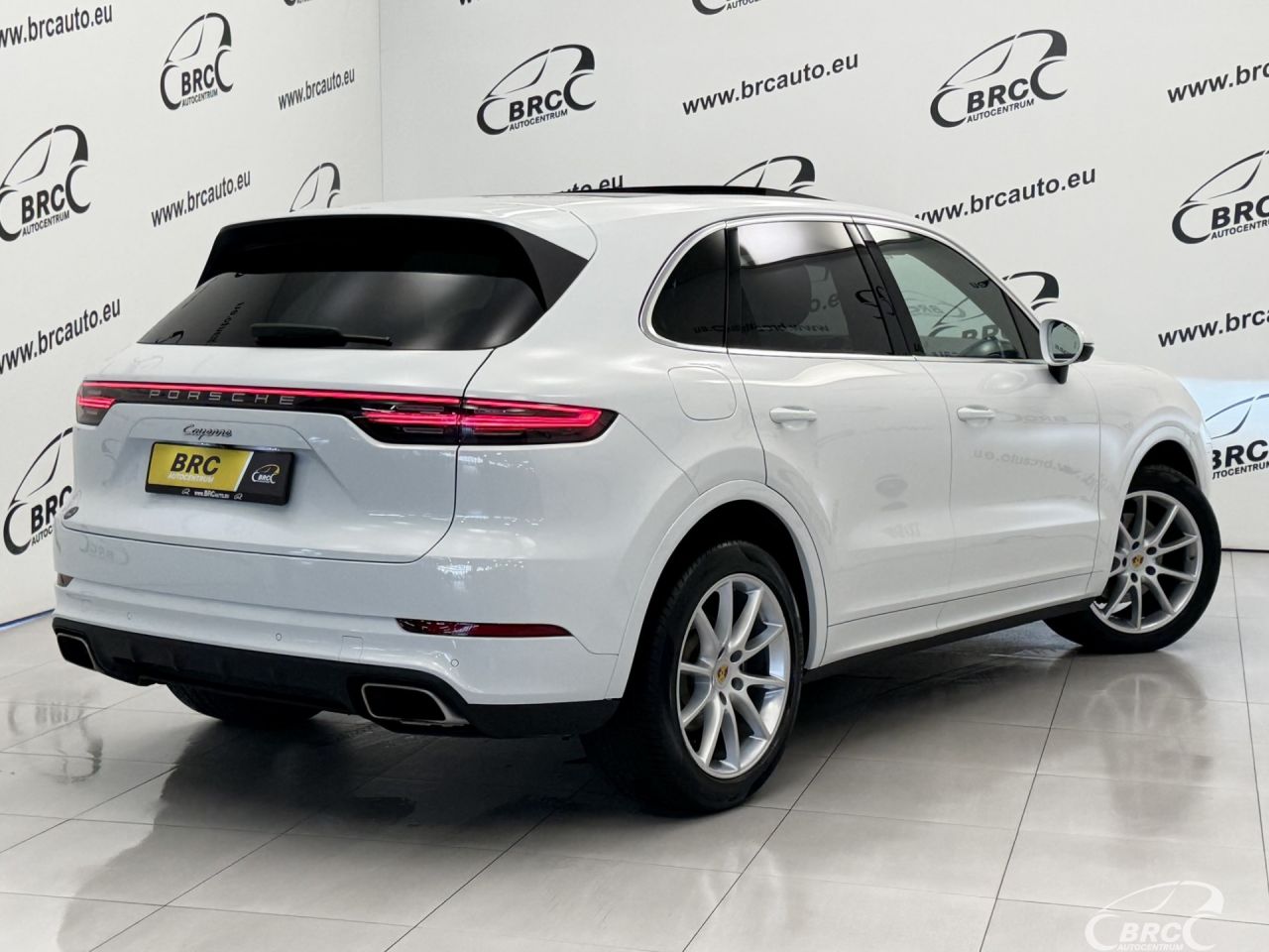 Porsche Cayenne | 1