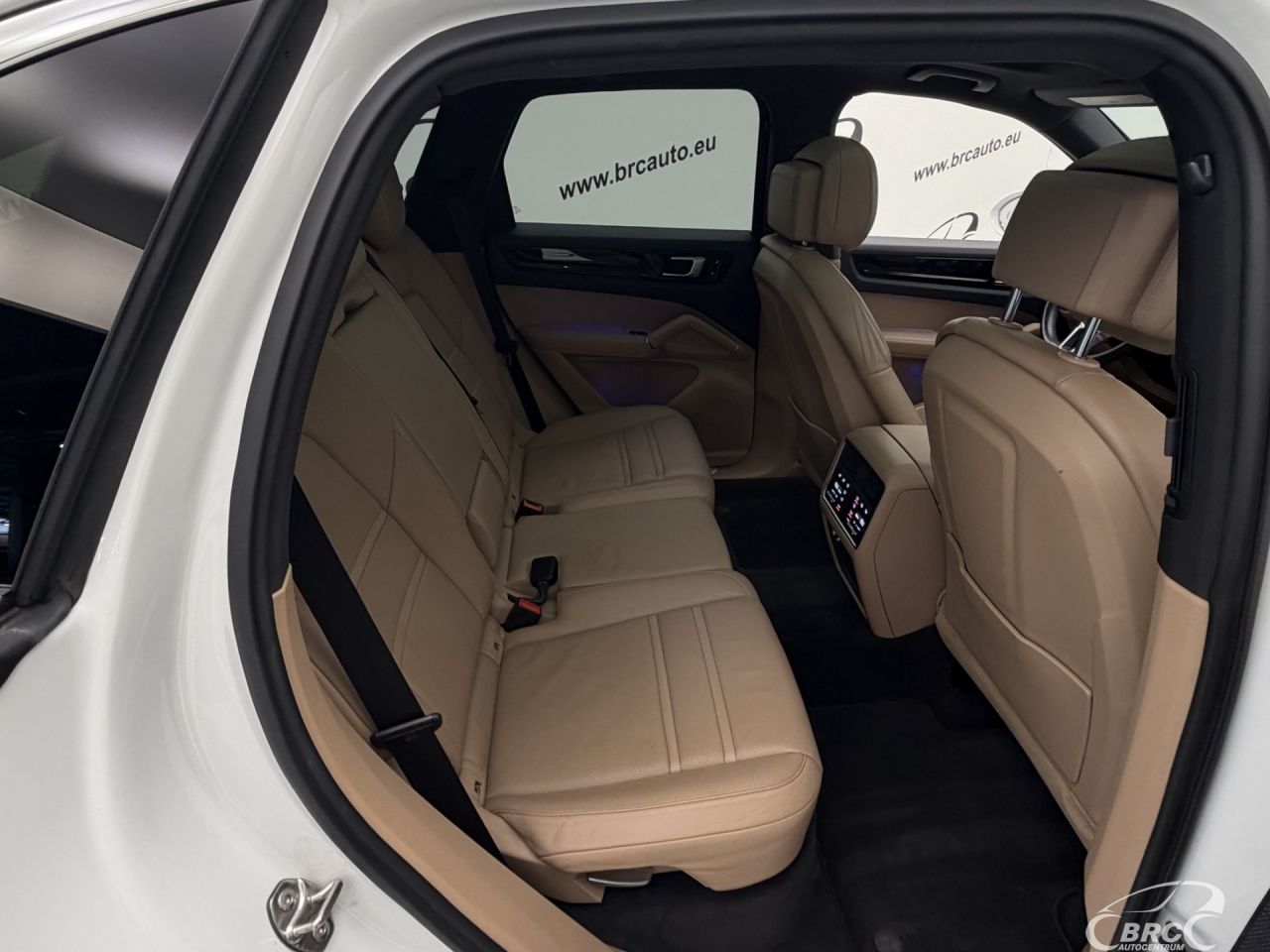 Porsche Cayenne | 11