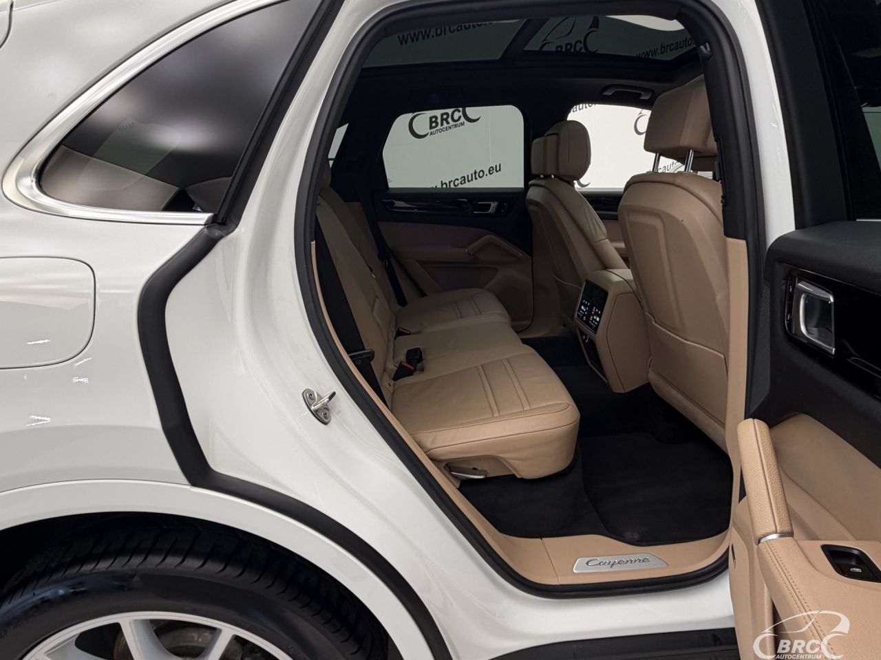 Porsche Cayenne | 10