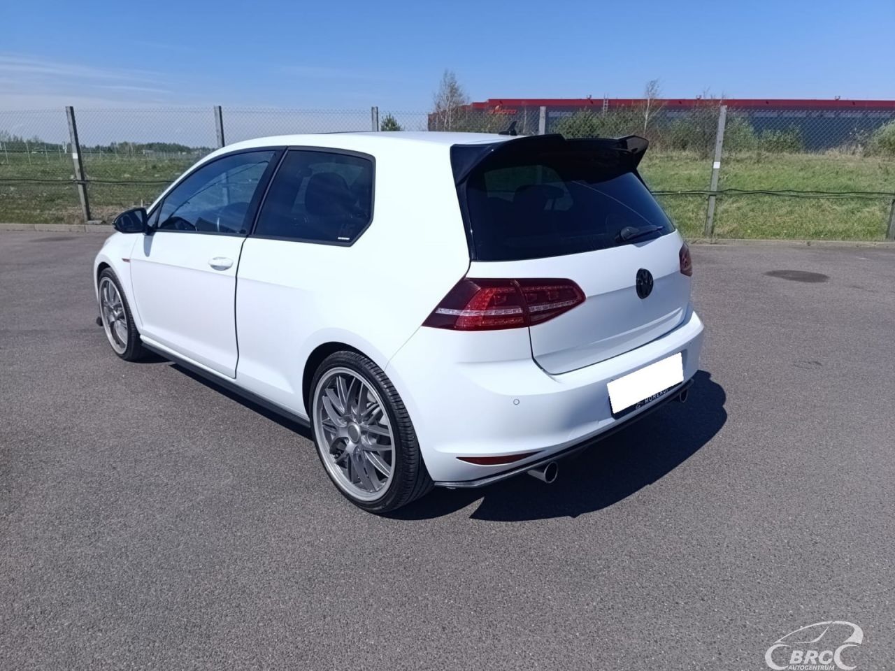 Volkswagen Golf | 2