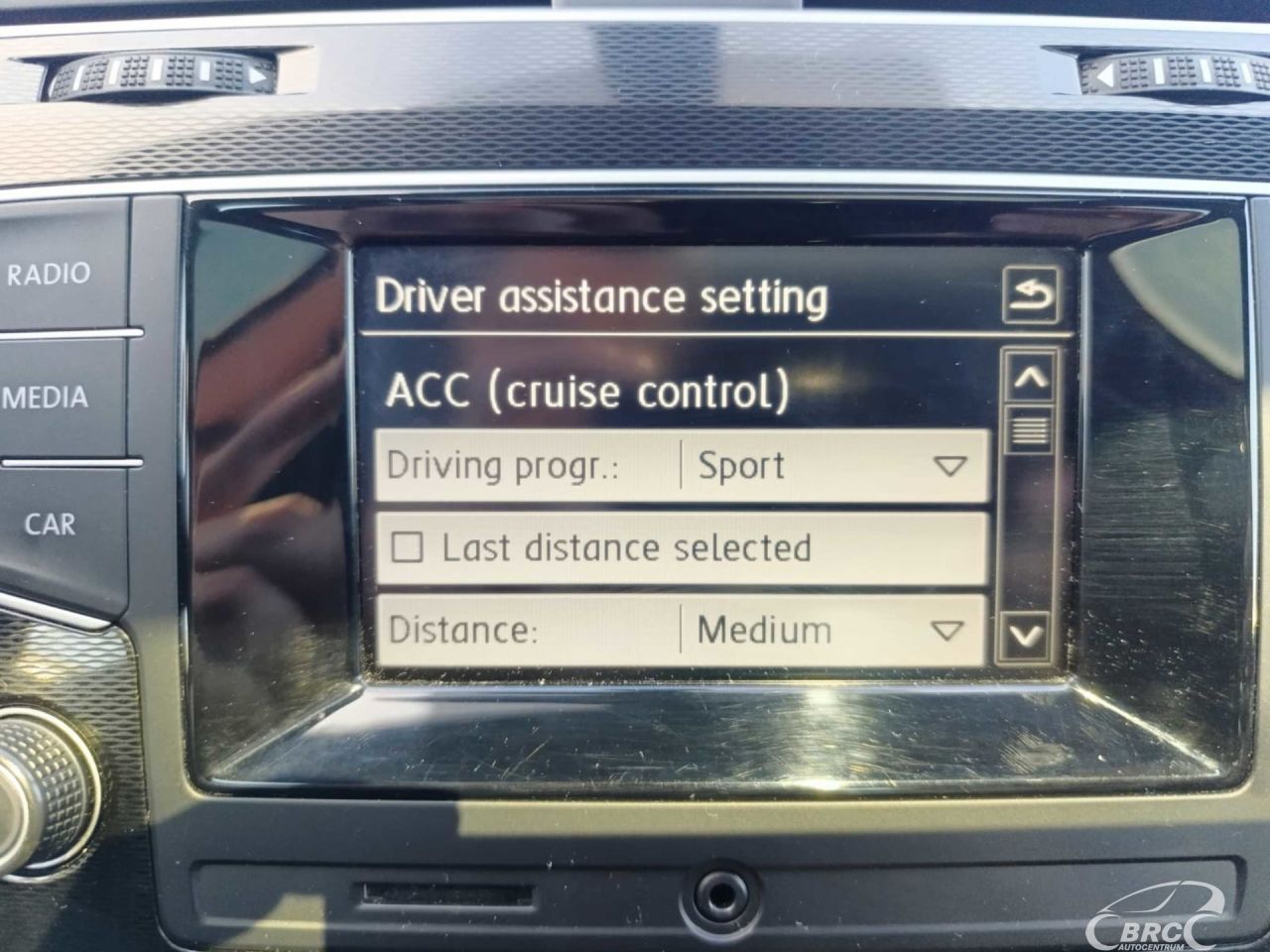 Volkswagen Golf | 23