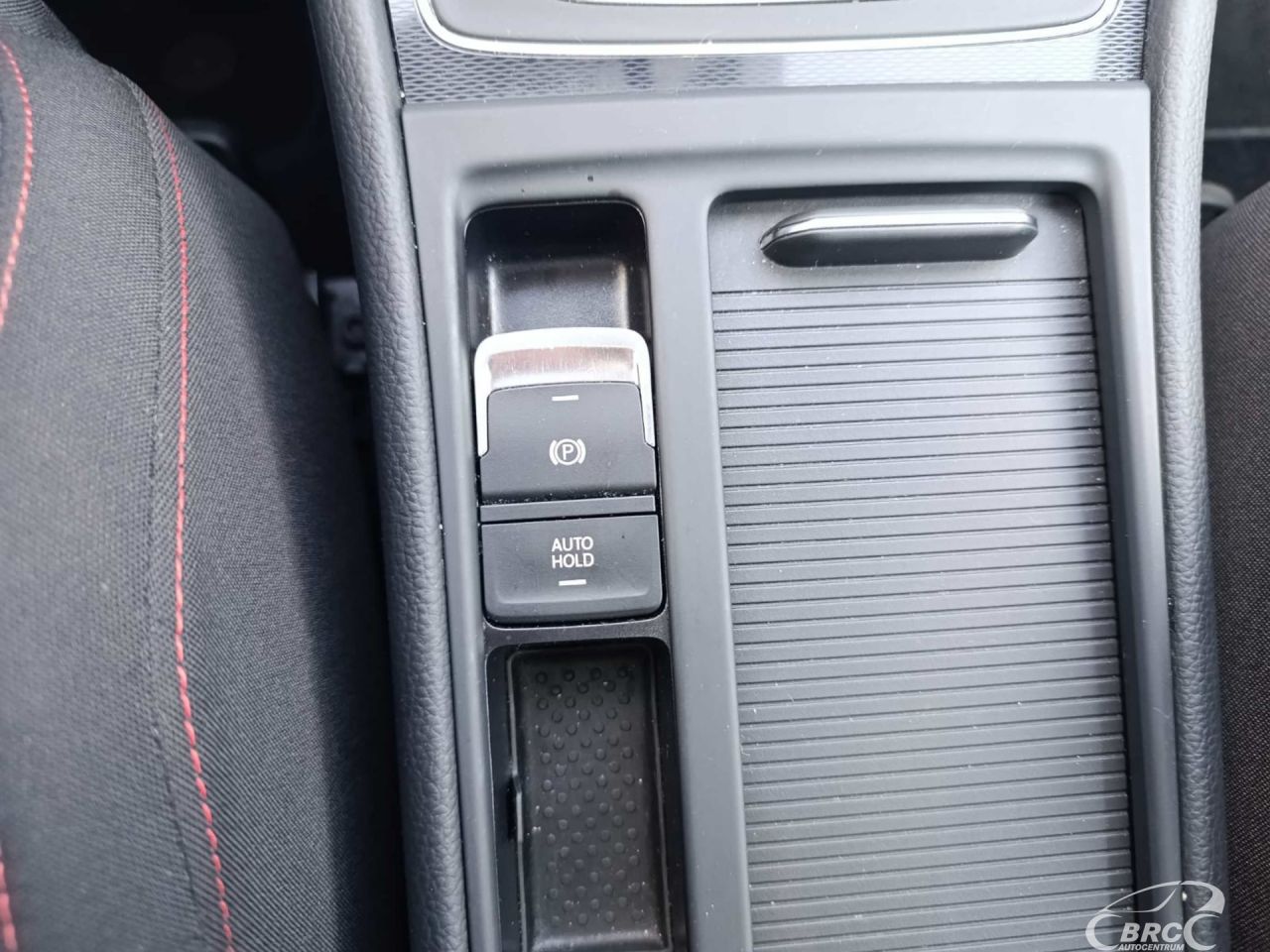 Volkswagen Golf | 18