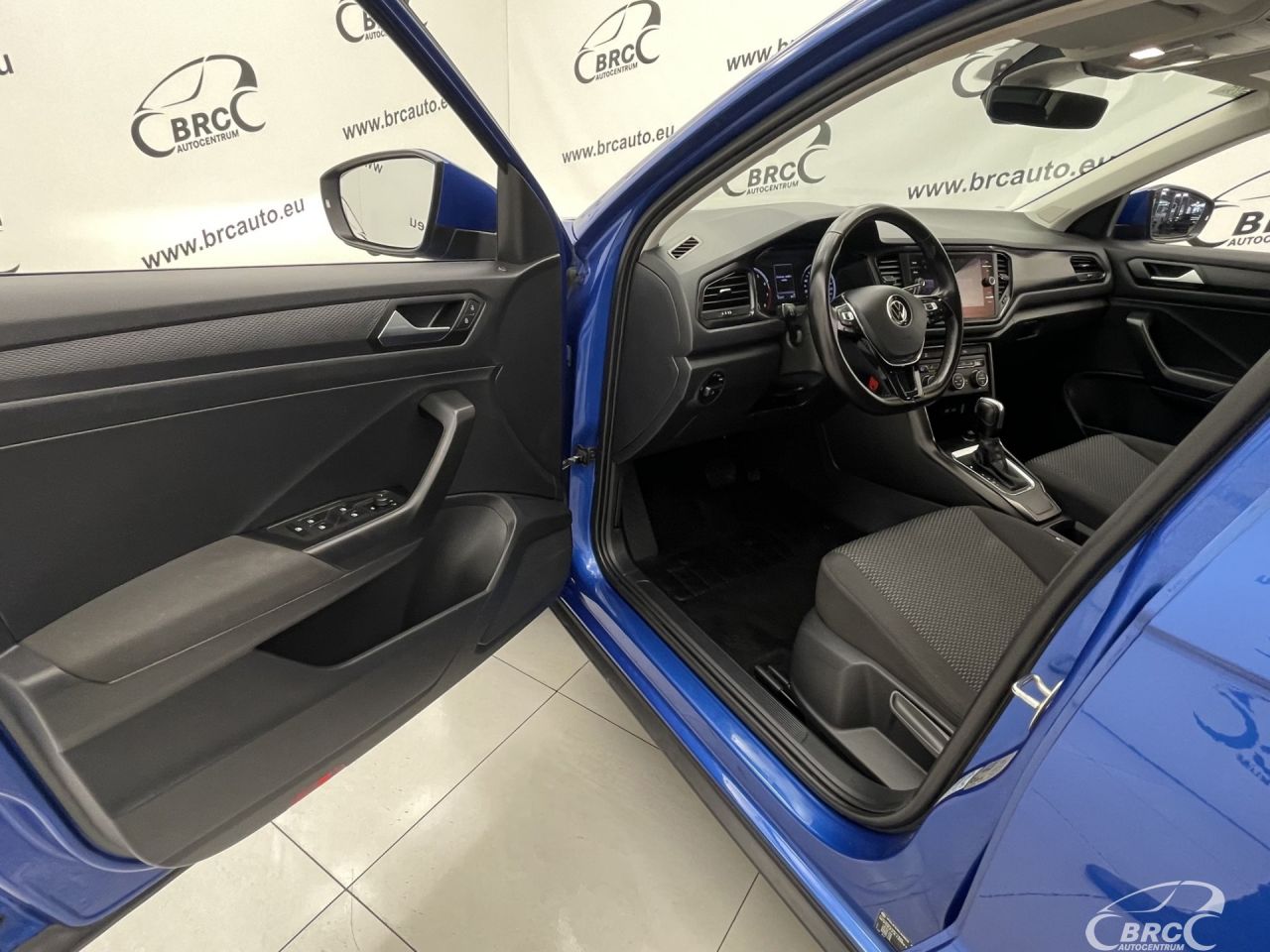 Volkswagen T-Roc | 17