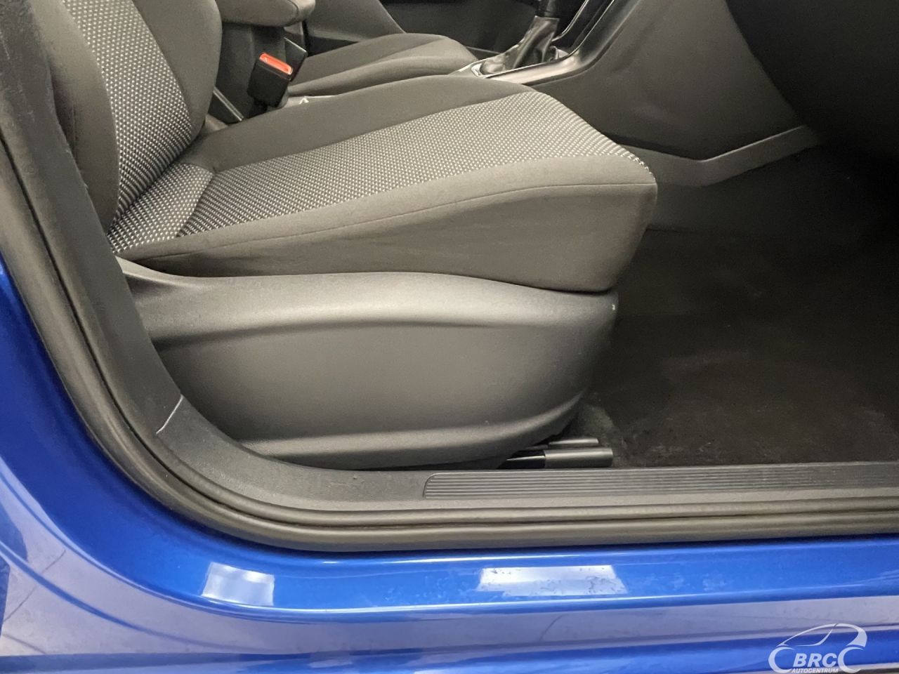 Volkswagen T-Roc | 5