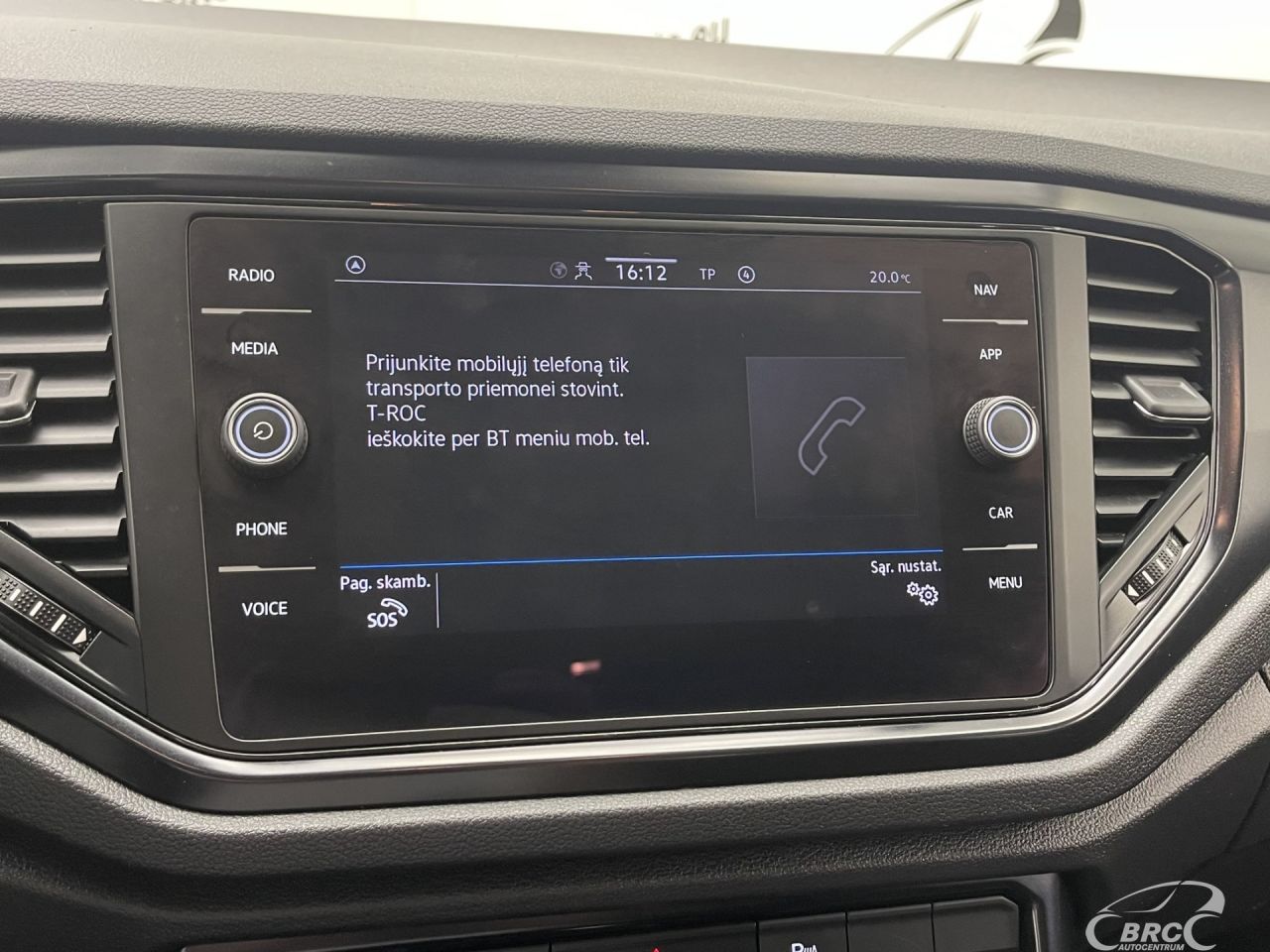 Volkswagen T-Roc | 33