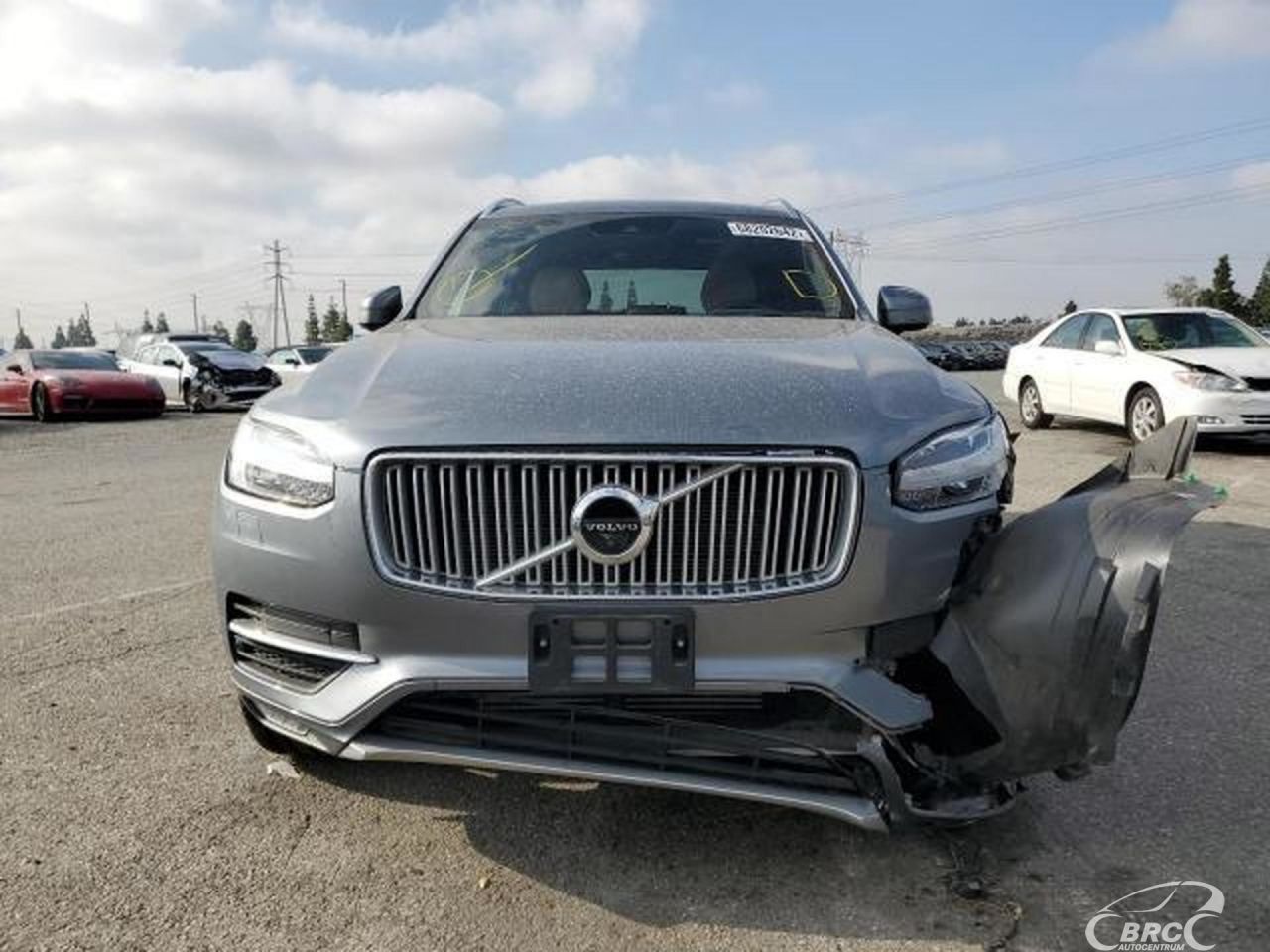 Volvo XC90 | 44