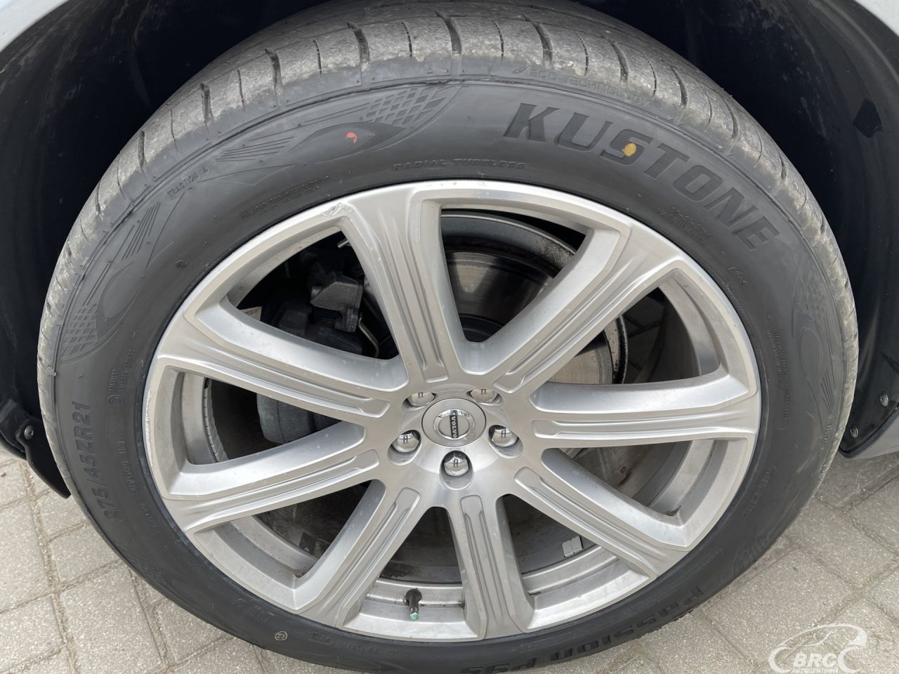 Volvo XC90 | 39