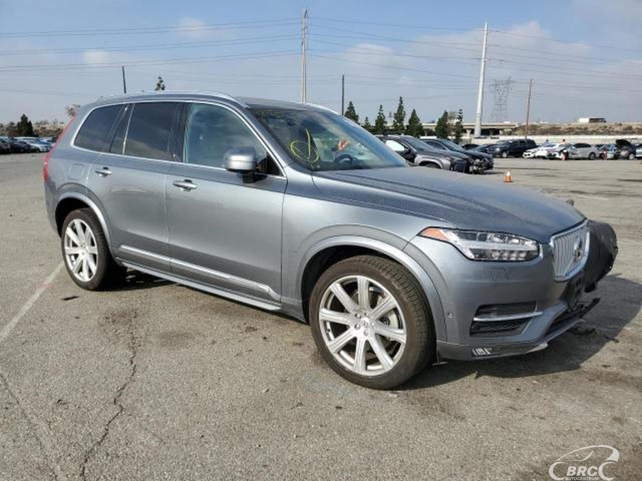 Volvo XC90 | 43