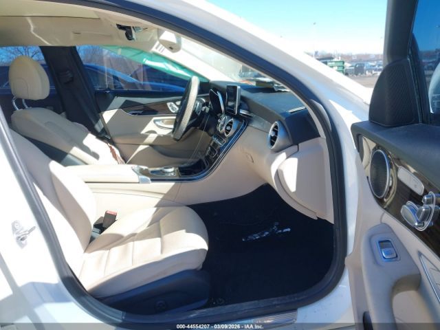 Mercedes-Benz C300 | 4