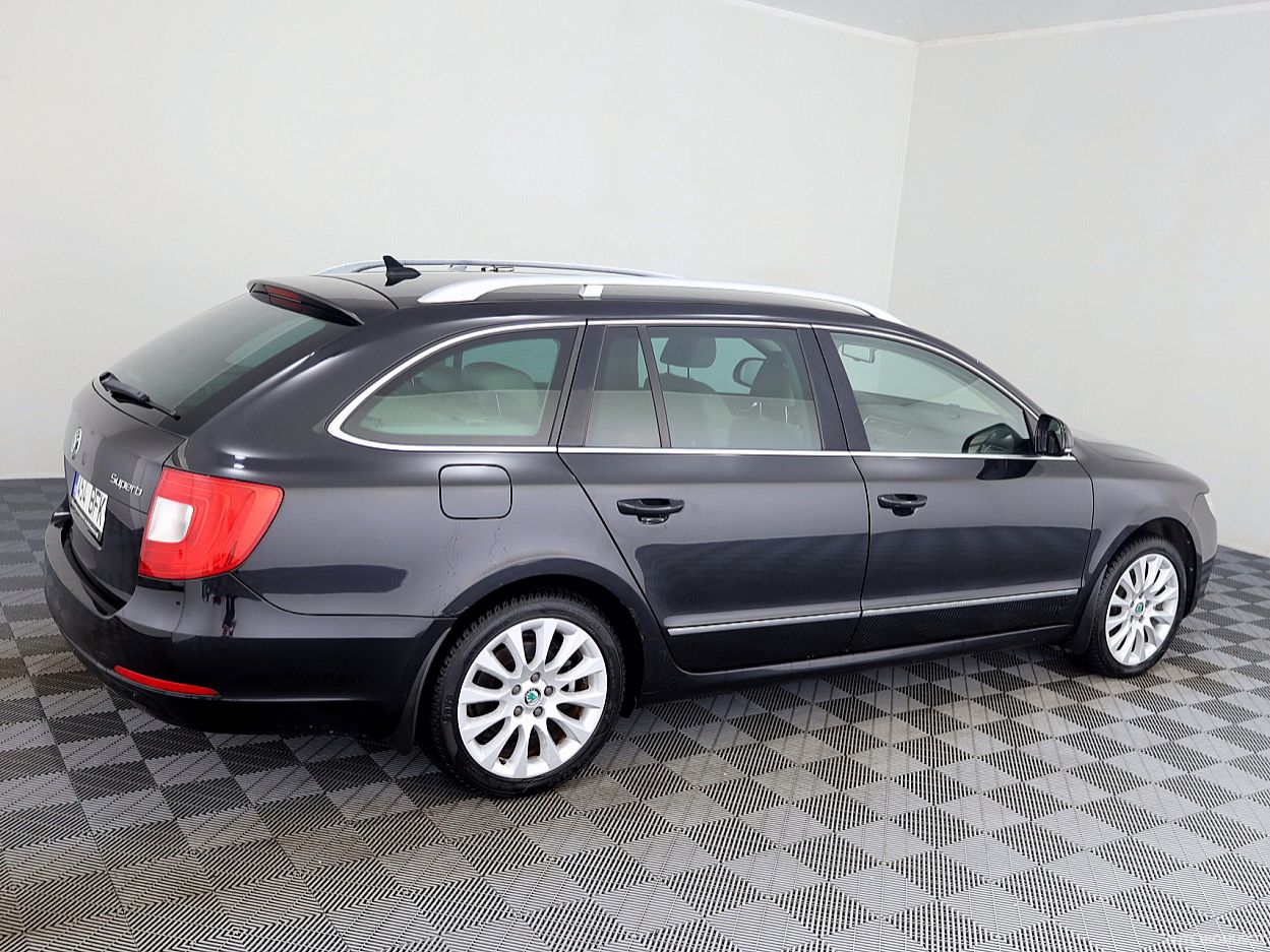 Skoda Superb | 2