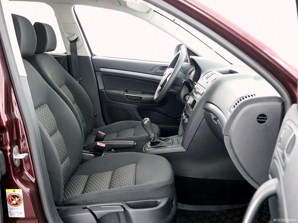 Skoda Octavia | 5