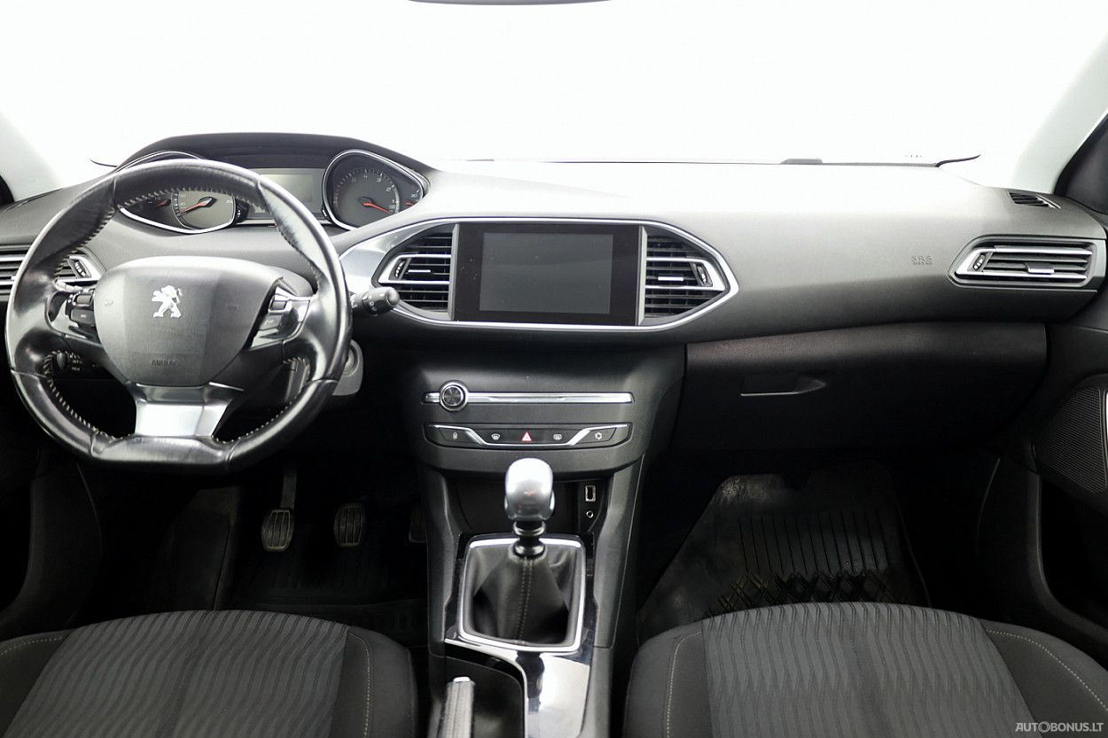Peugeot 308 | 4