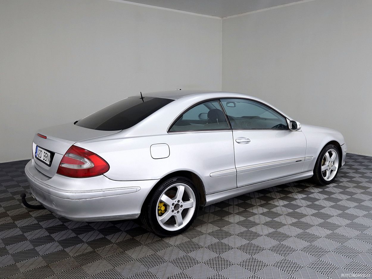 Mercedes-Benz CLK200 | 2