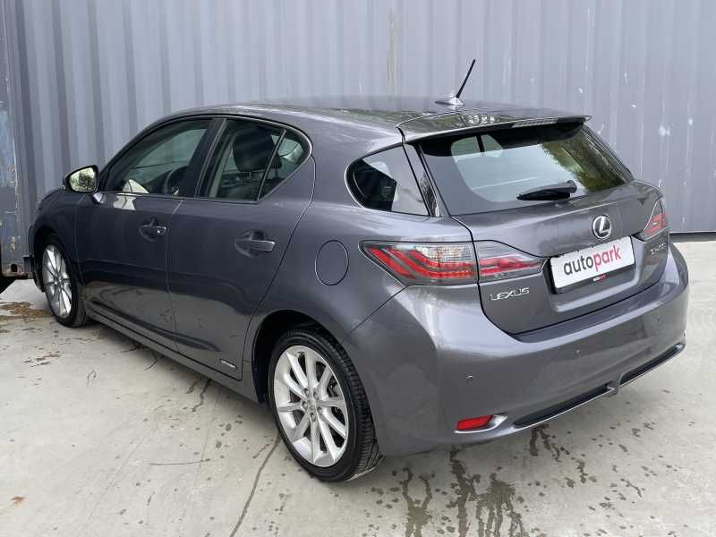 Lexus CT 200h | 3