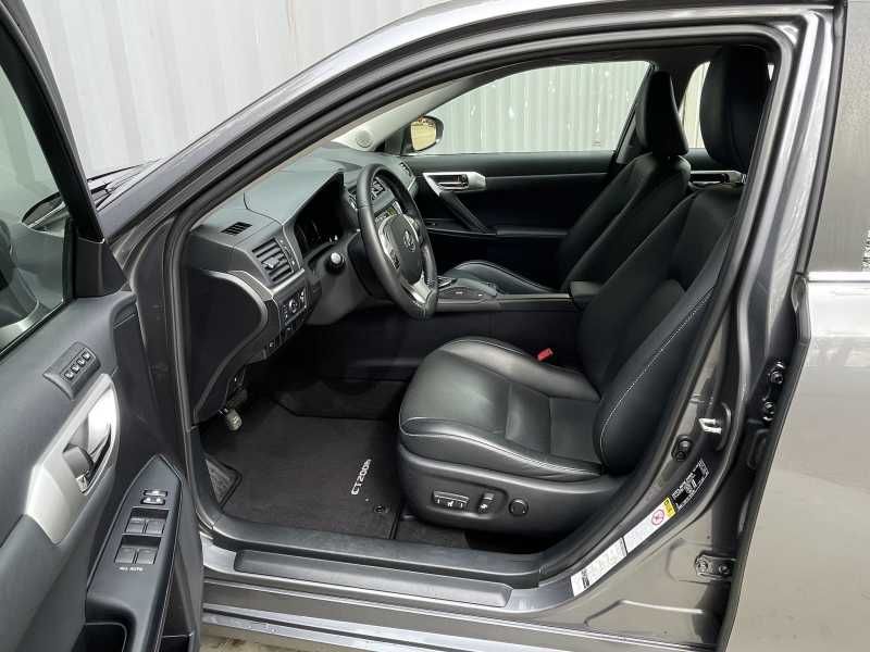 Lexus CT 200h | 8