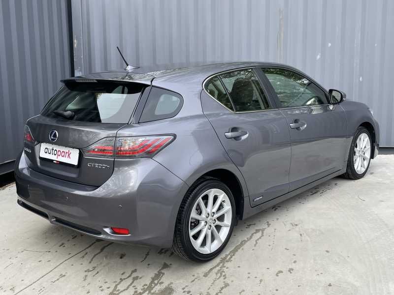 Lexus CT 200h | 2