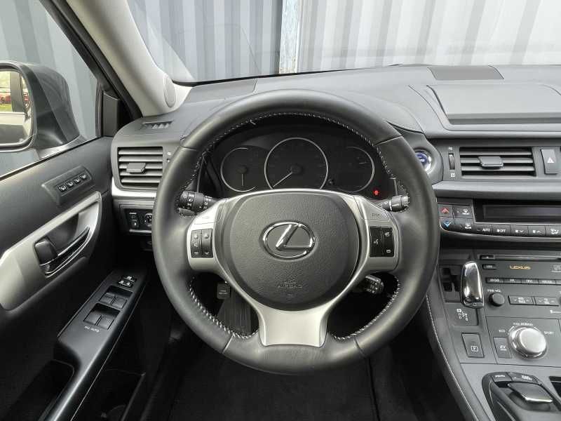 Lexus CT 200h | 10