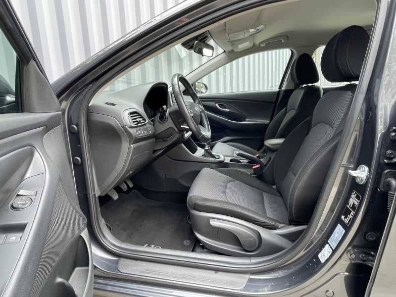 Hyundai i30 | 8