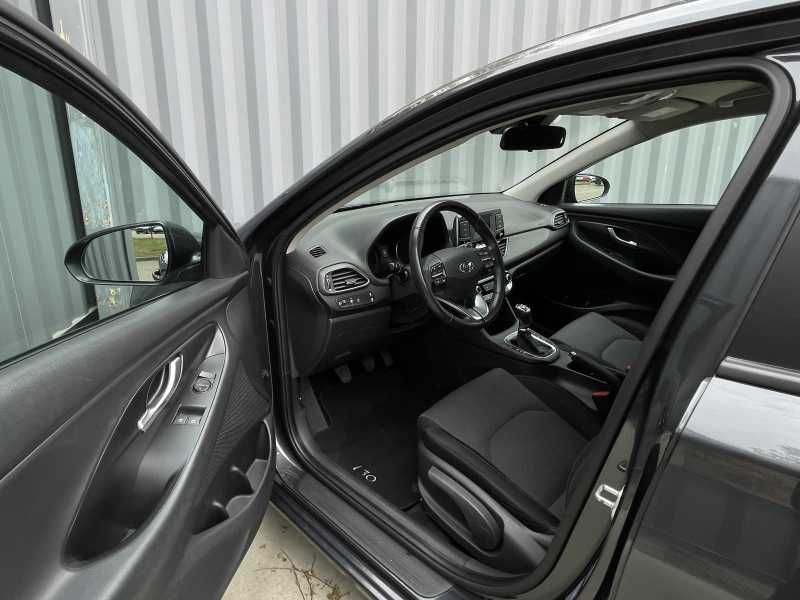 Hyundai i30 | 9