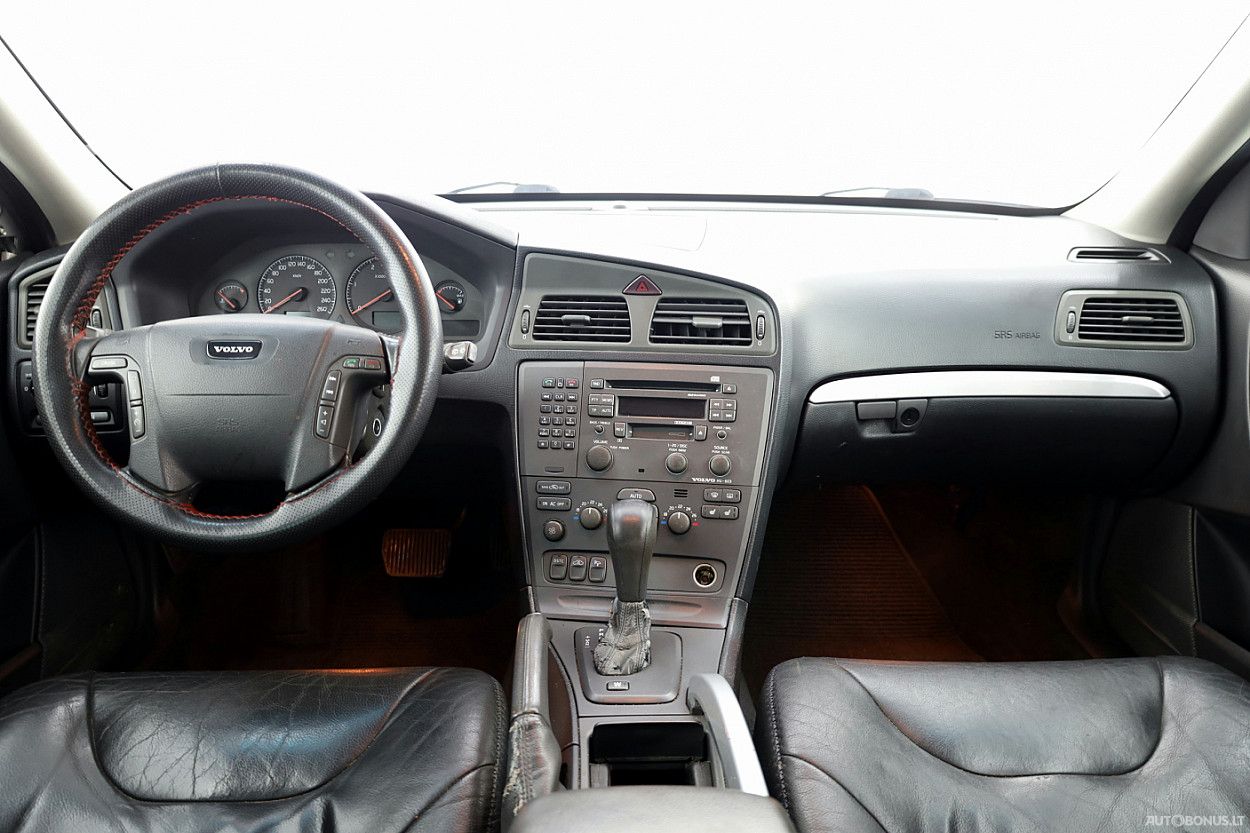 Volvo XC70 | 4