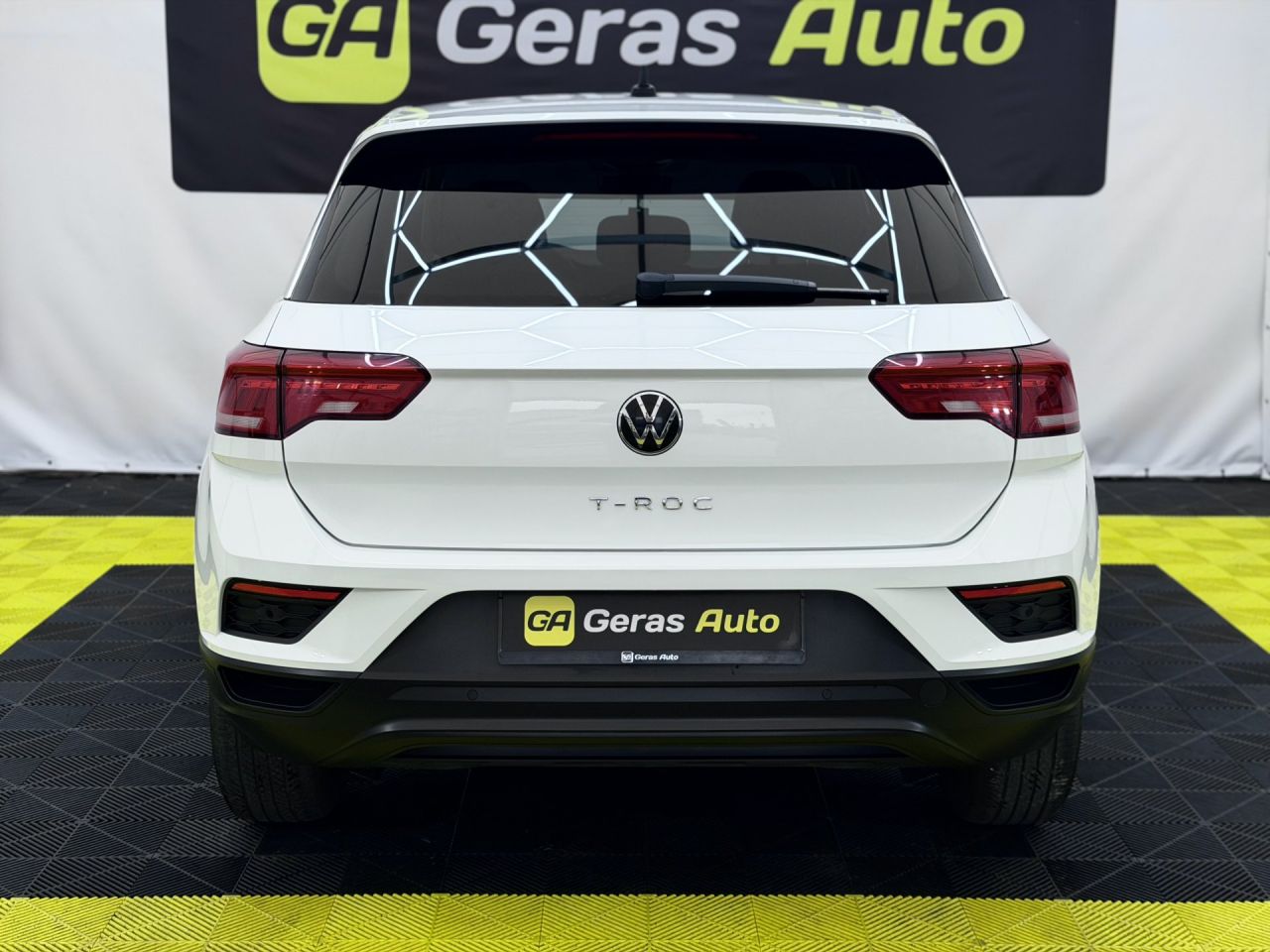 Volkswagen T-Roc | 4