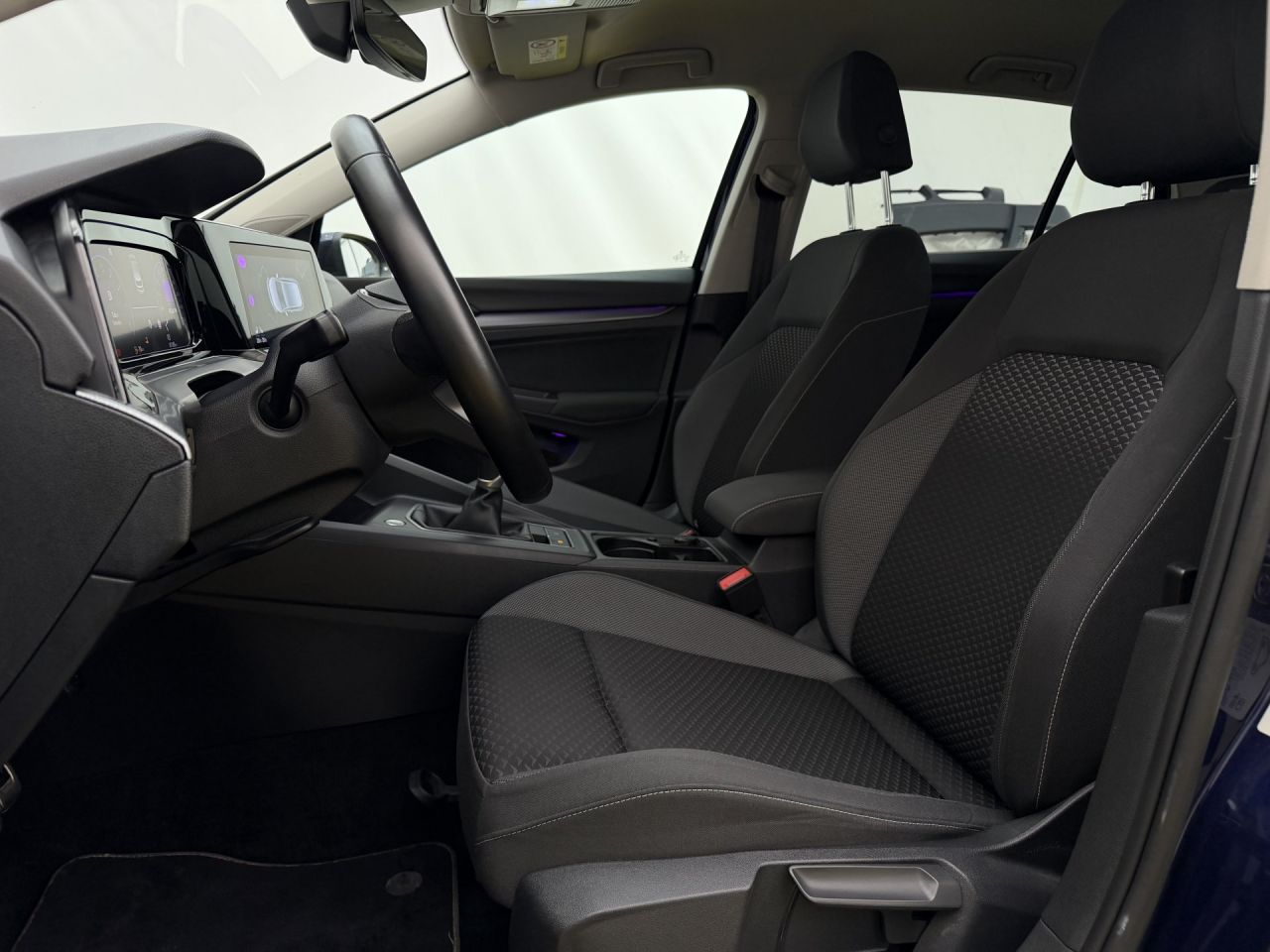 Volkswagen Golf | 9