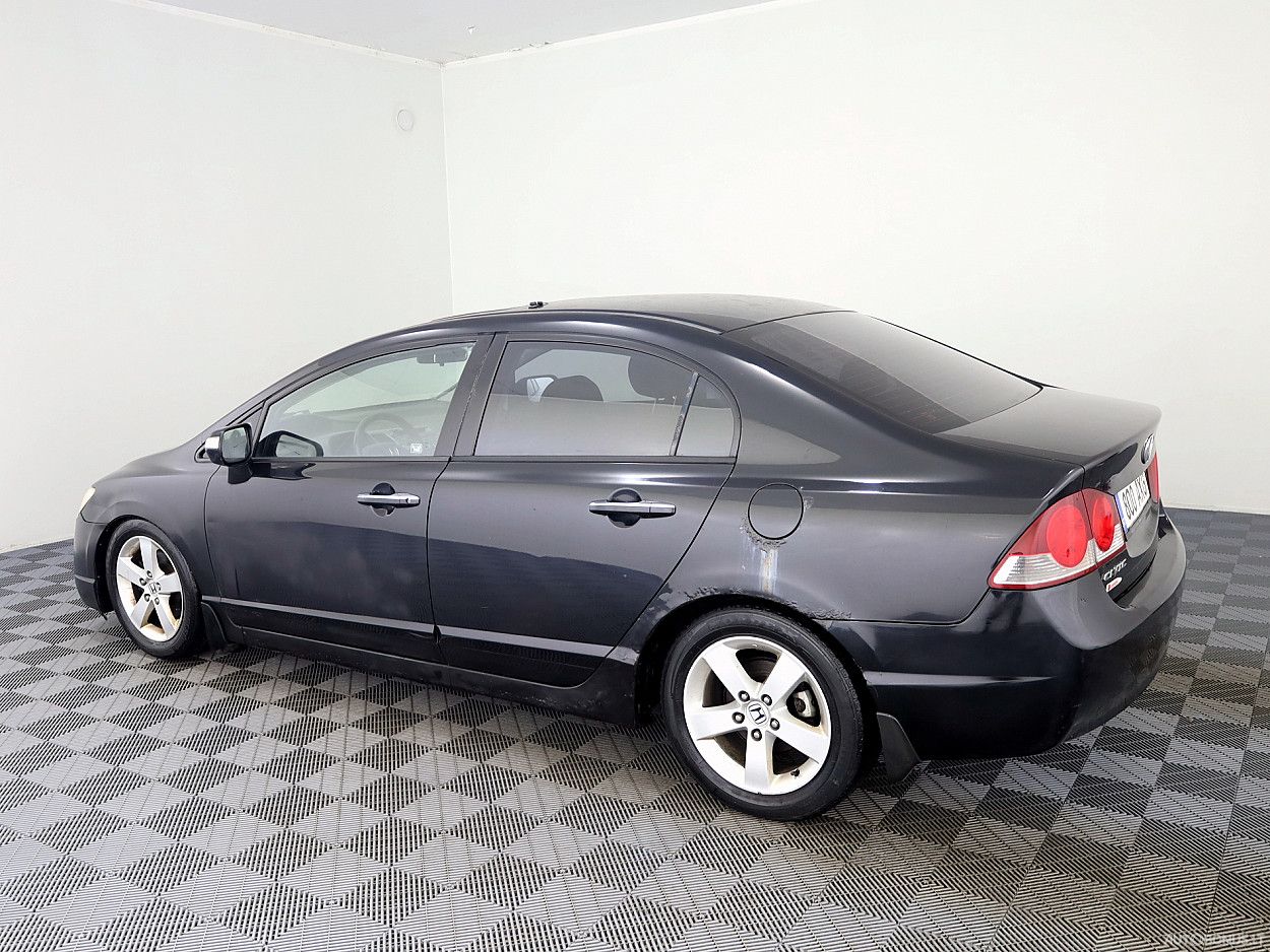 Honda Civic | 3