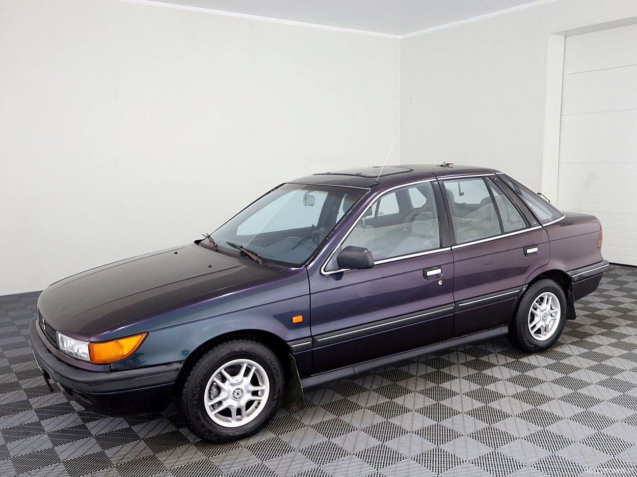 Mitsubishi Lancer | 1