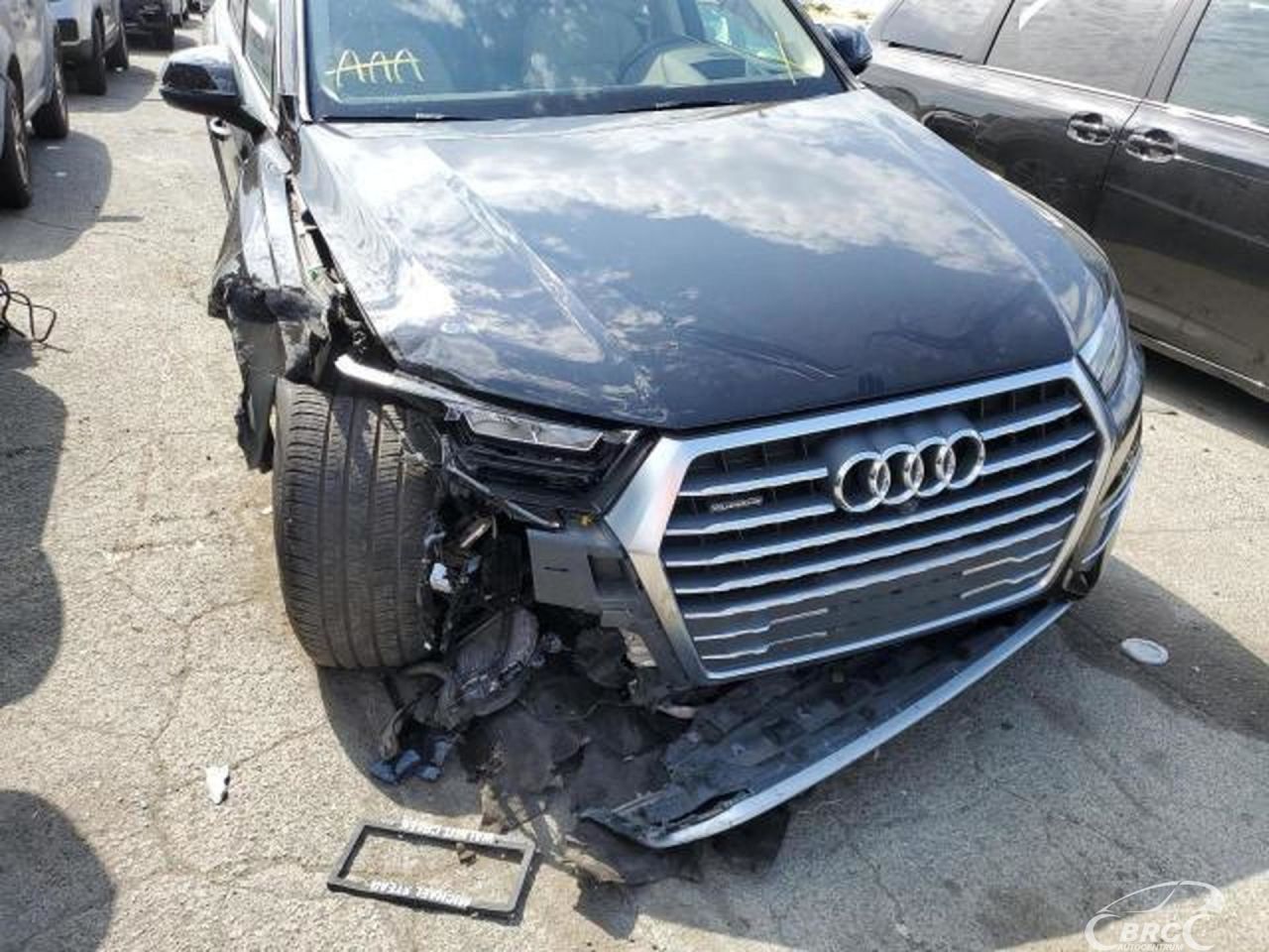 Audi Q7 | 56