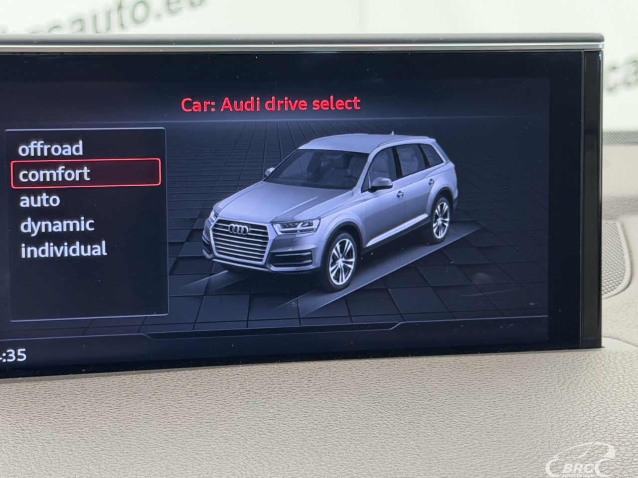 Audi Q7 | 44