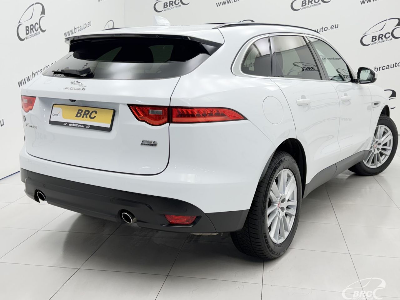 Jaguar F-Pace | 50
