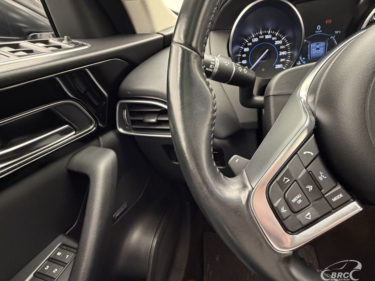 Jaguar F-Pace | 35