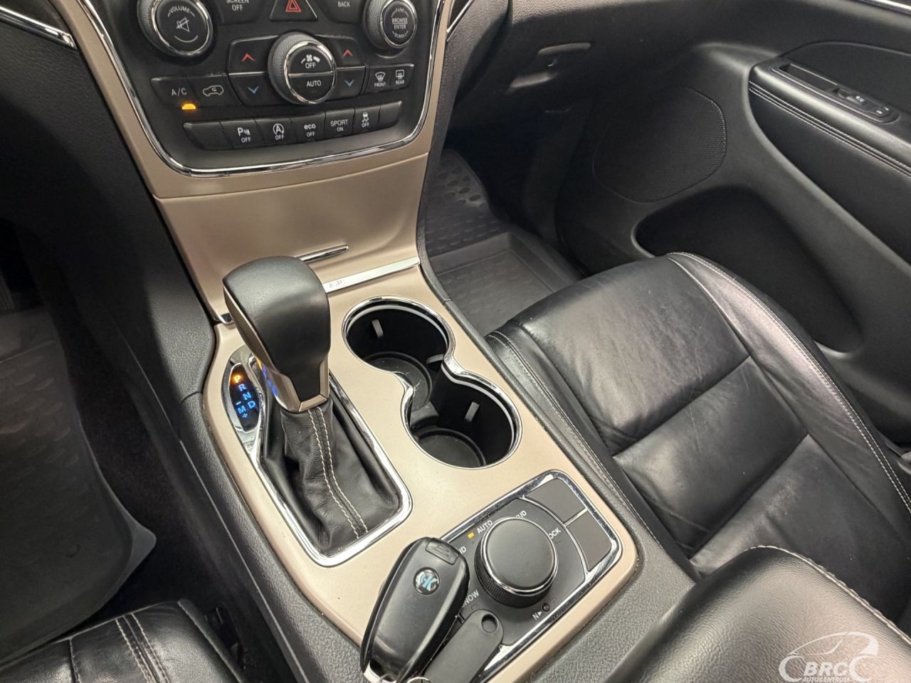 Jeep Grand Cherokee | 27