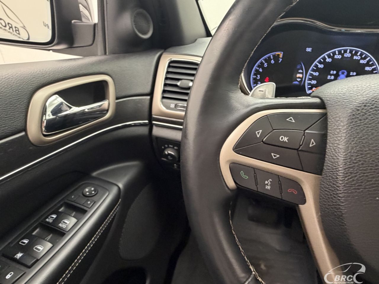 Jeep Grand Cherokee | 32