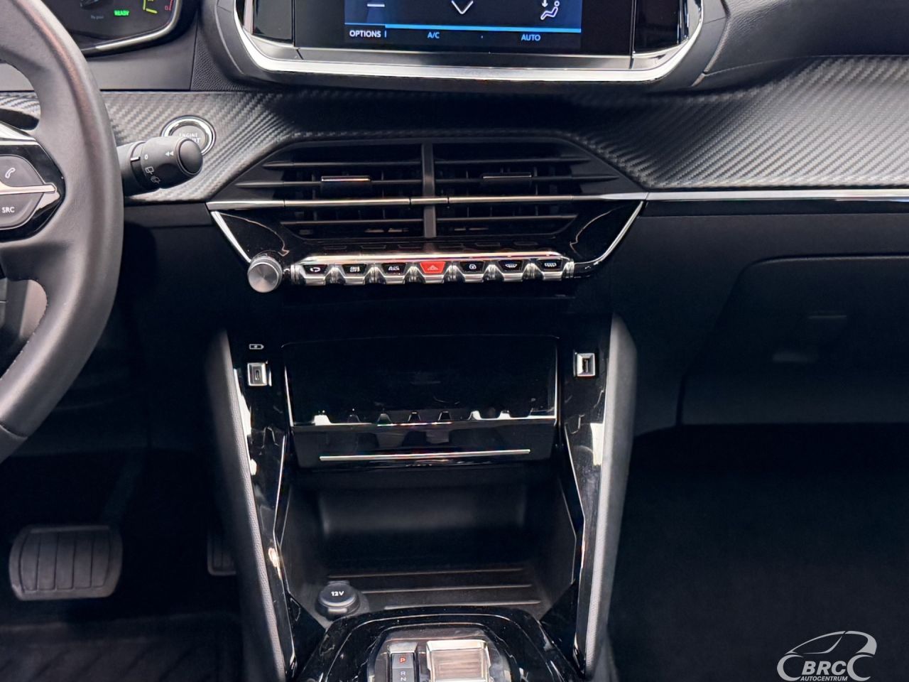 Peugeot 208 | 15