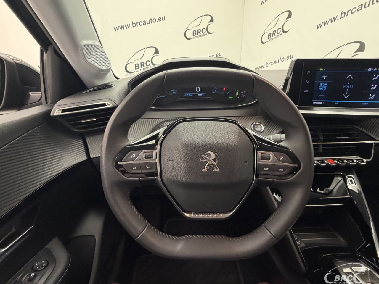 Peugeot 208 | 25