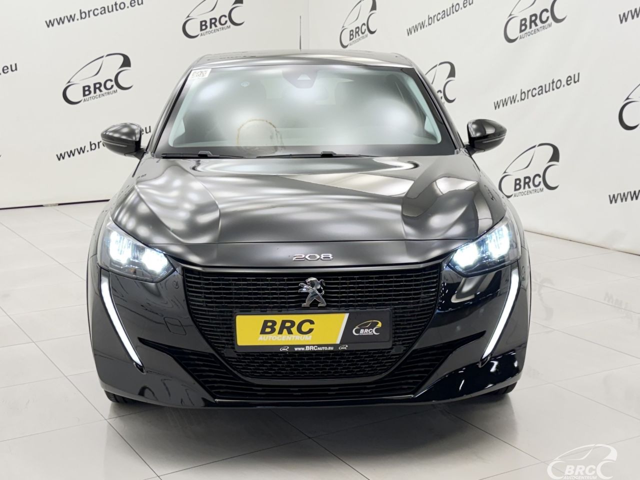 Peugeot 208 | 44